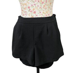 Mossimo black dressy shorts size medium